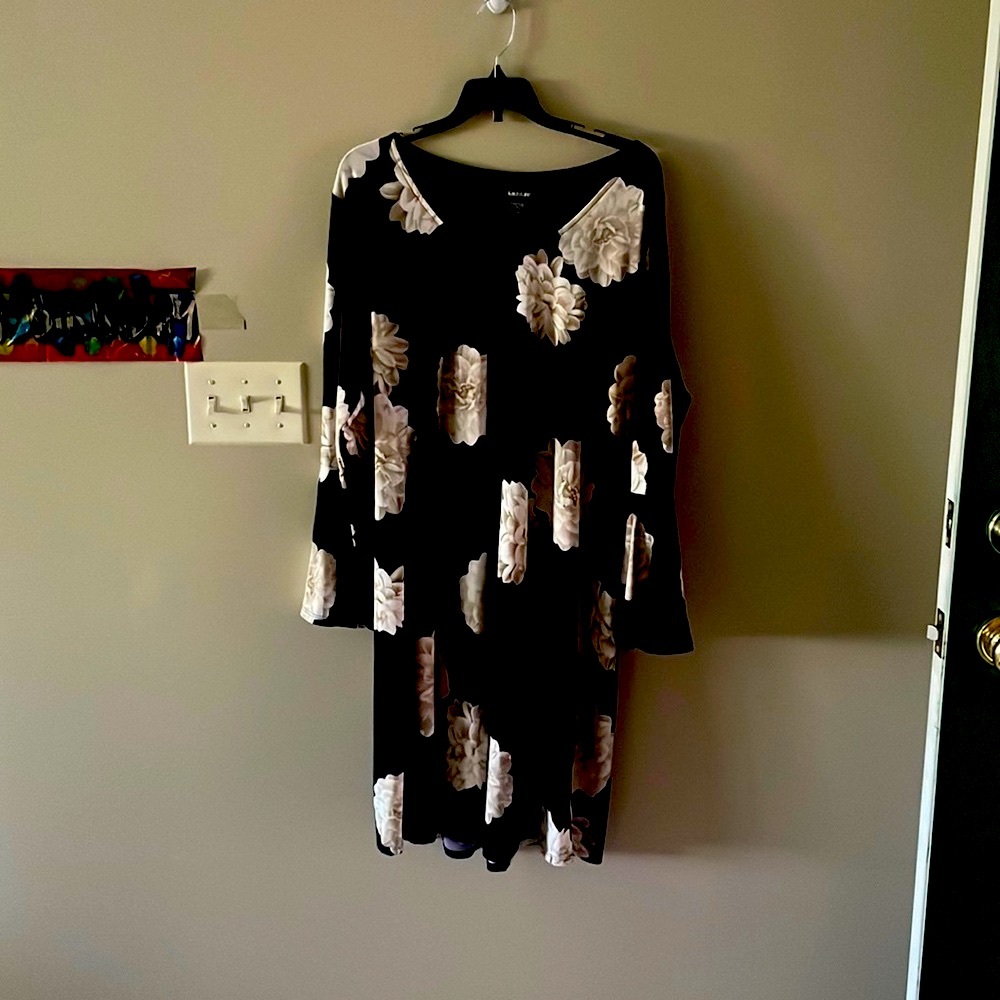 Karen Kane dress